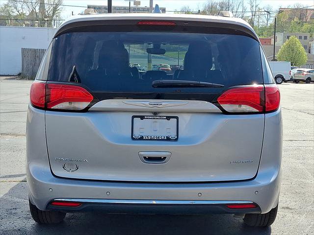 2020 Chrysler Pacifica Limited