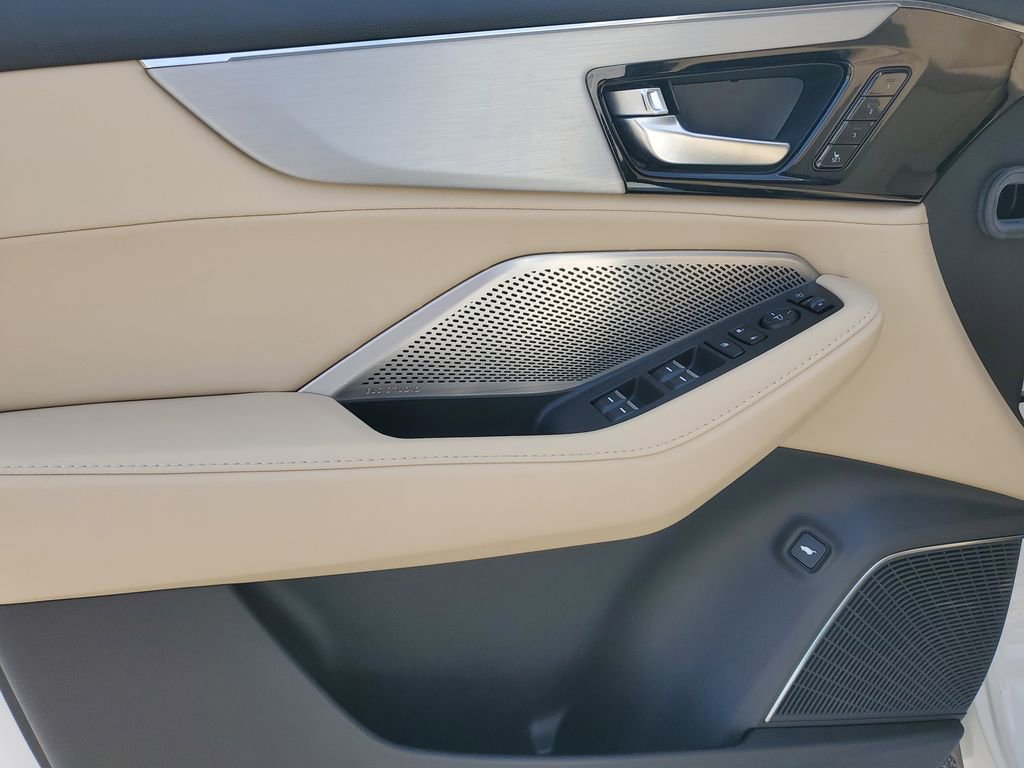 2024 Acura MDX SH-AWD w/ Technology Package