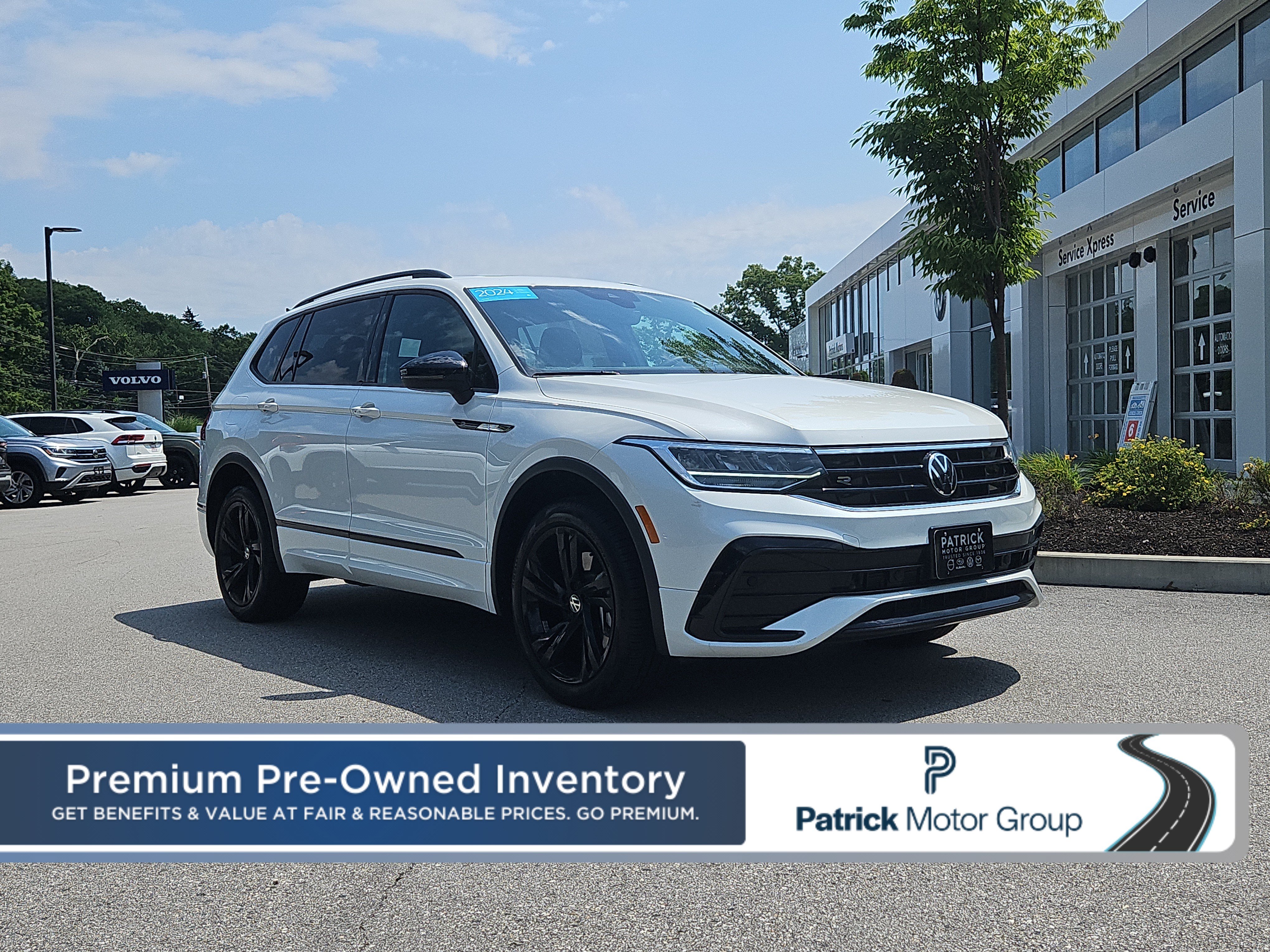 Certified 2024 Volkswagen Tiguan SE R-Line