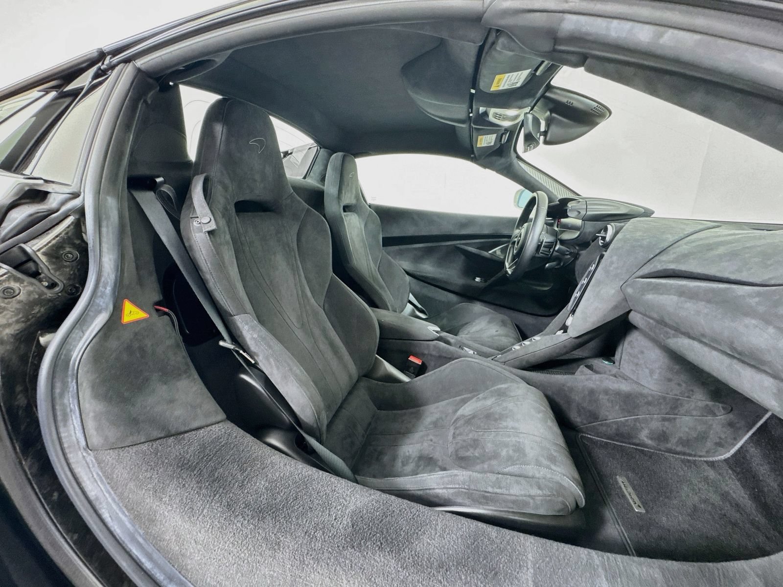 Used 2024 McLaren 750S Spider photo 22