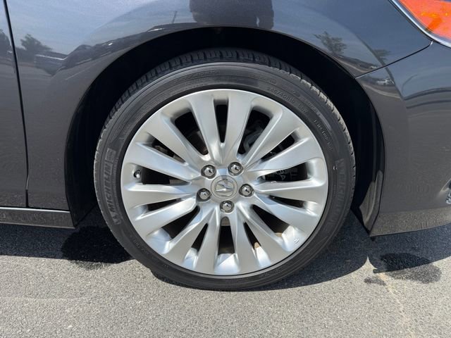 2015 Acura RLX w/ Technology Package