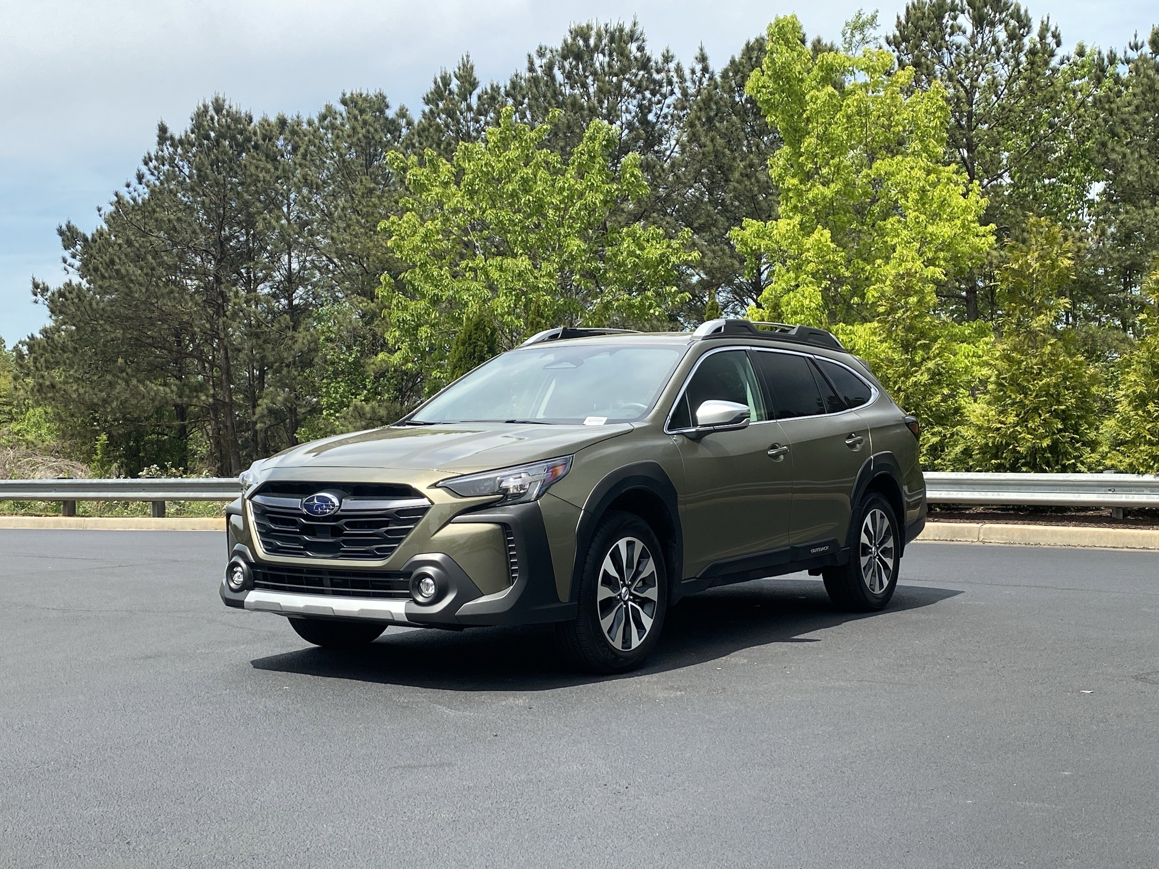 2025 Subaru Outback Touring XT