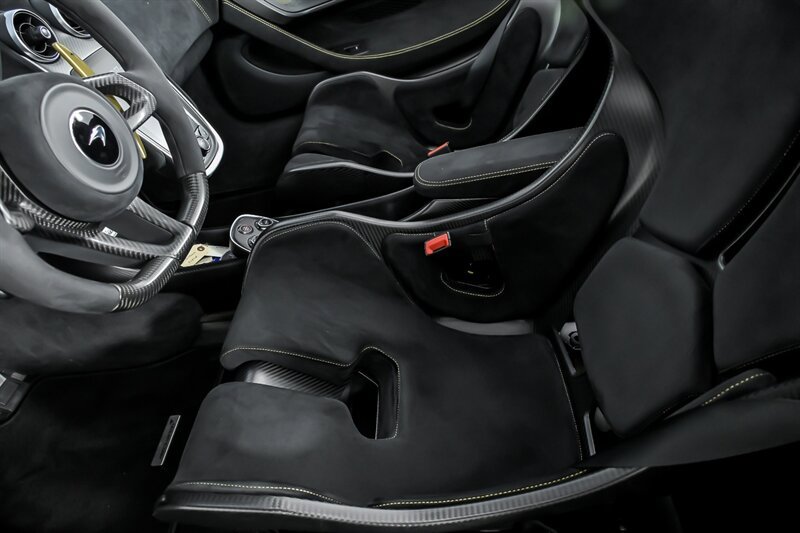 Used 2020 McLaren 600LT Spider photo 20