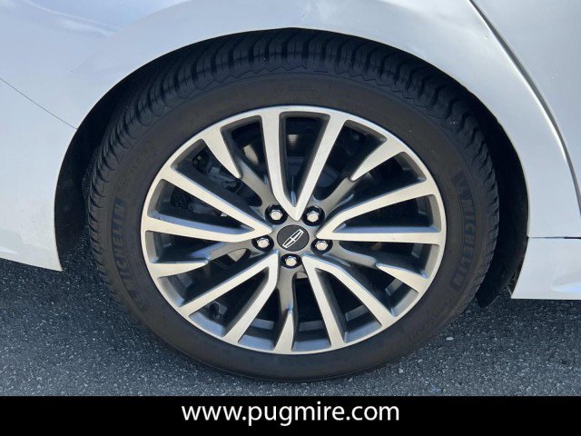 2018 Lincoln Continental Select