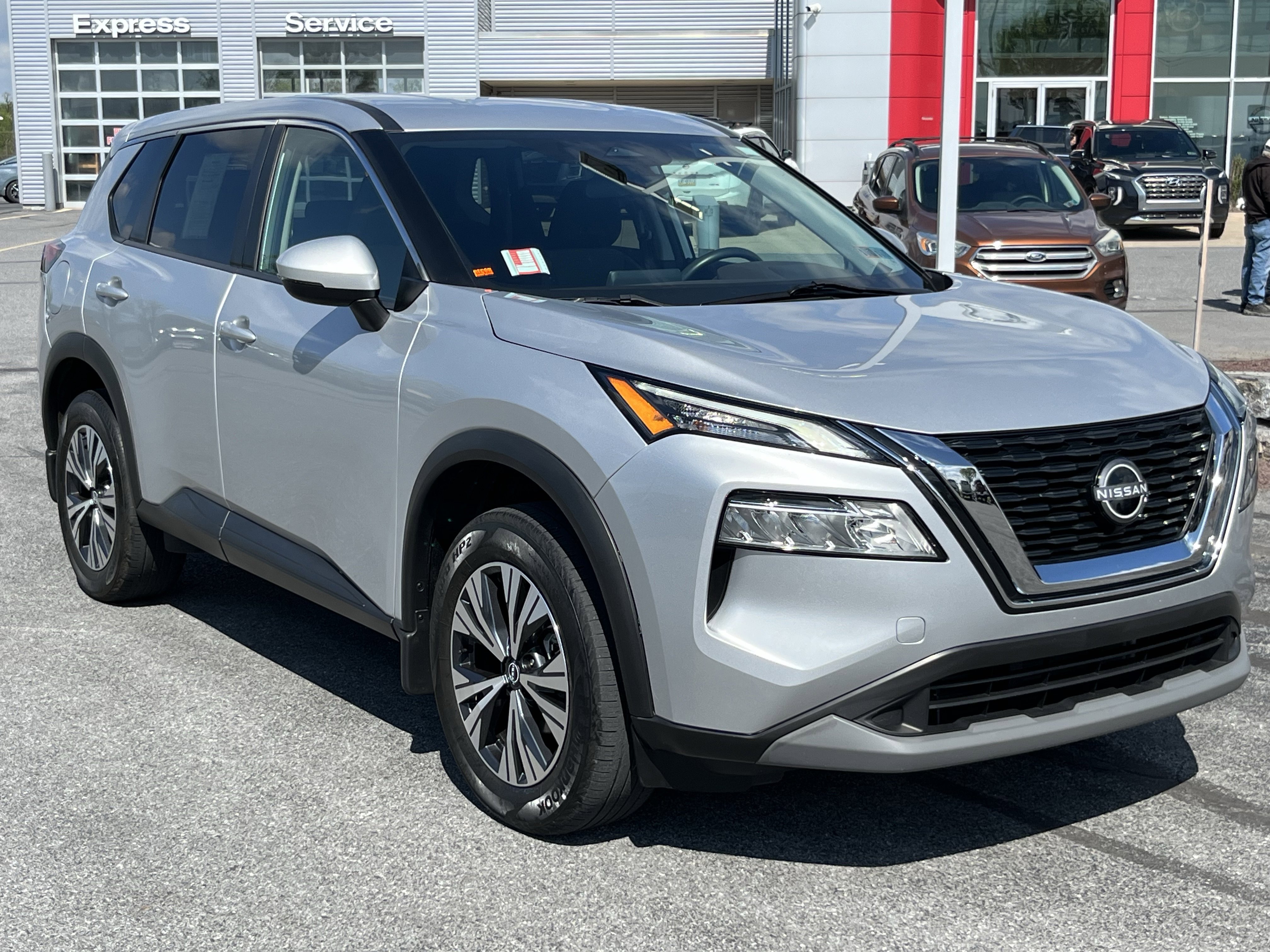 Used 2022 Nissan Rogue SV