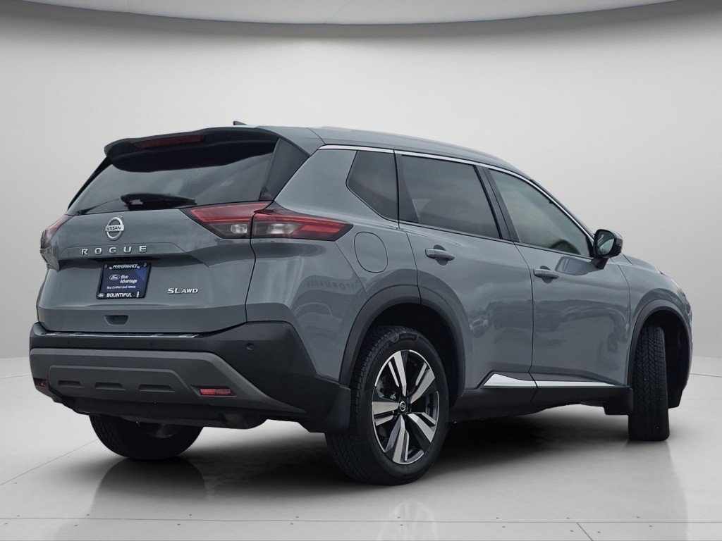 2021 Nissan Rogue SL