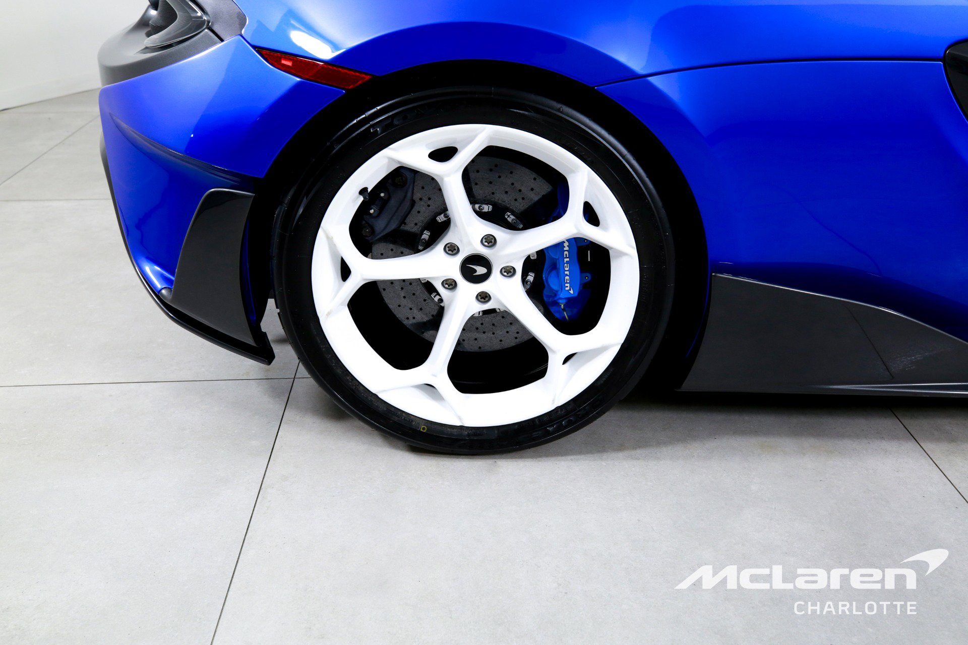 Used 2020 McLaren 600LT Spider photo 22