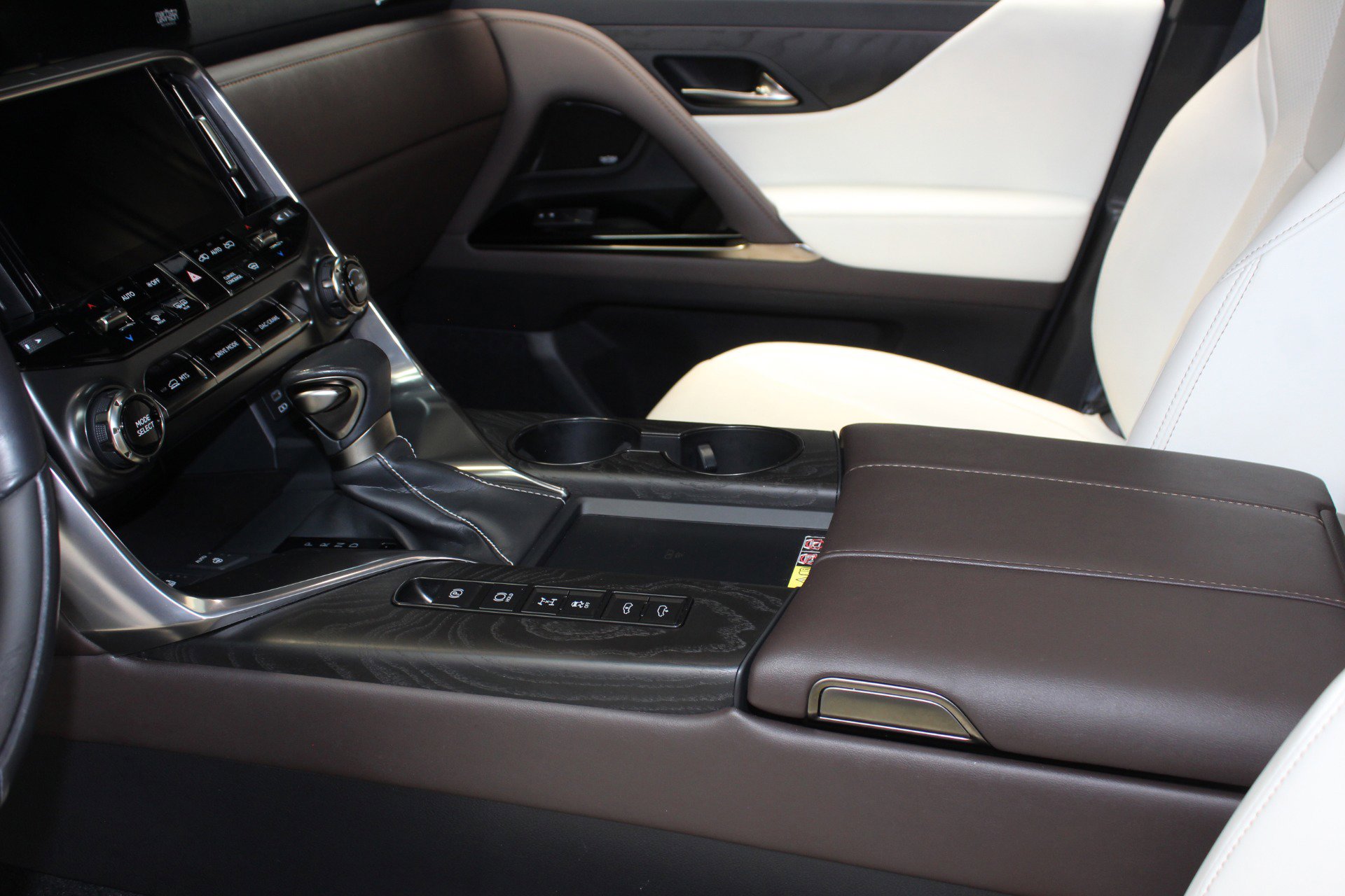 2023 Lexus LX 600 4WD