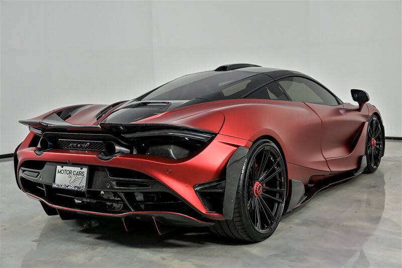 Used 2018 McLaren 720S photo 16