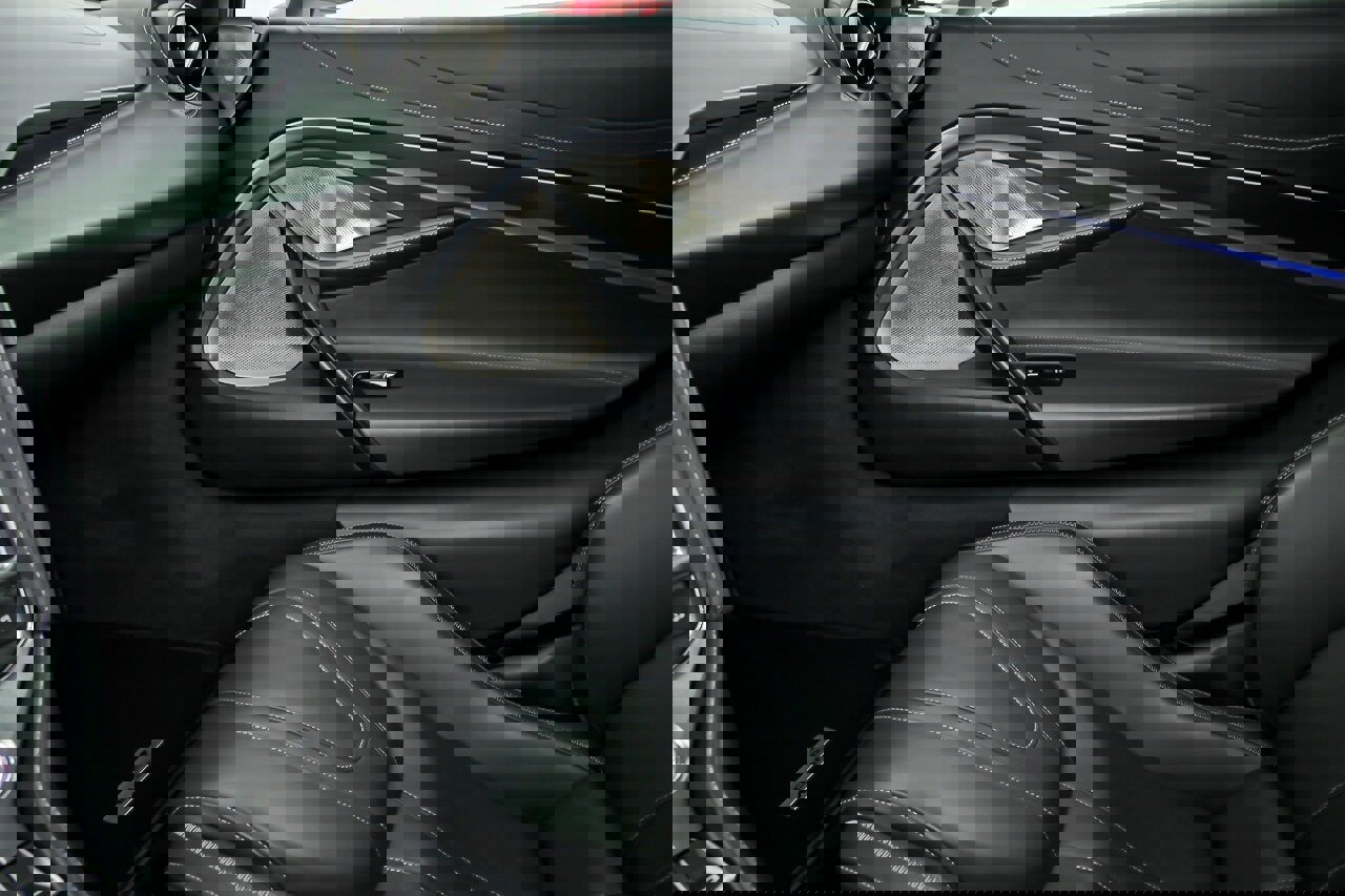 Used 2018 McLaren 720S photo 40