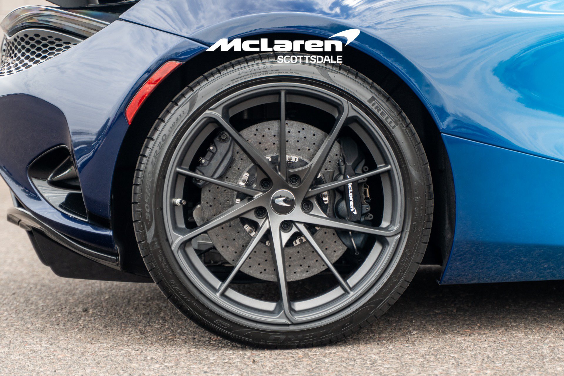 Used 2025 McLaren 750S Spider photo 29