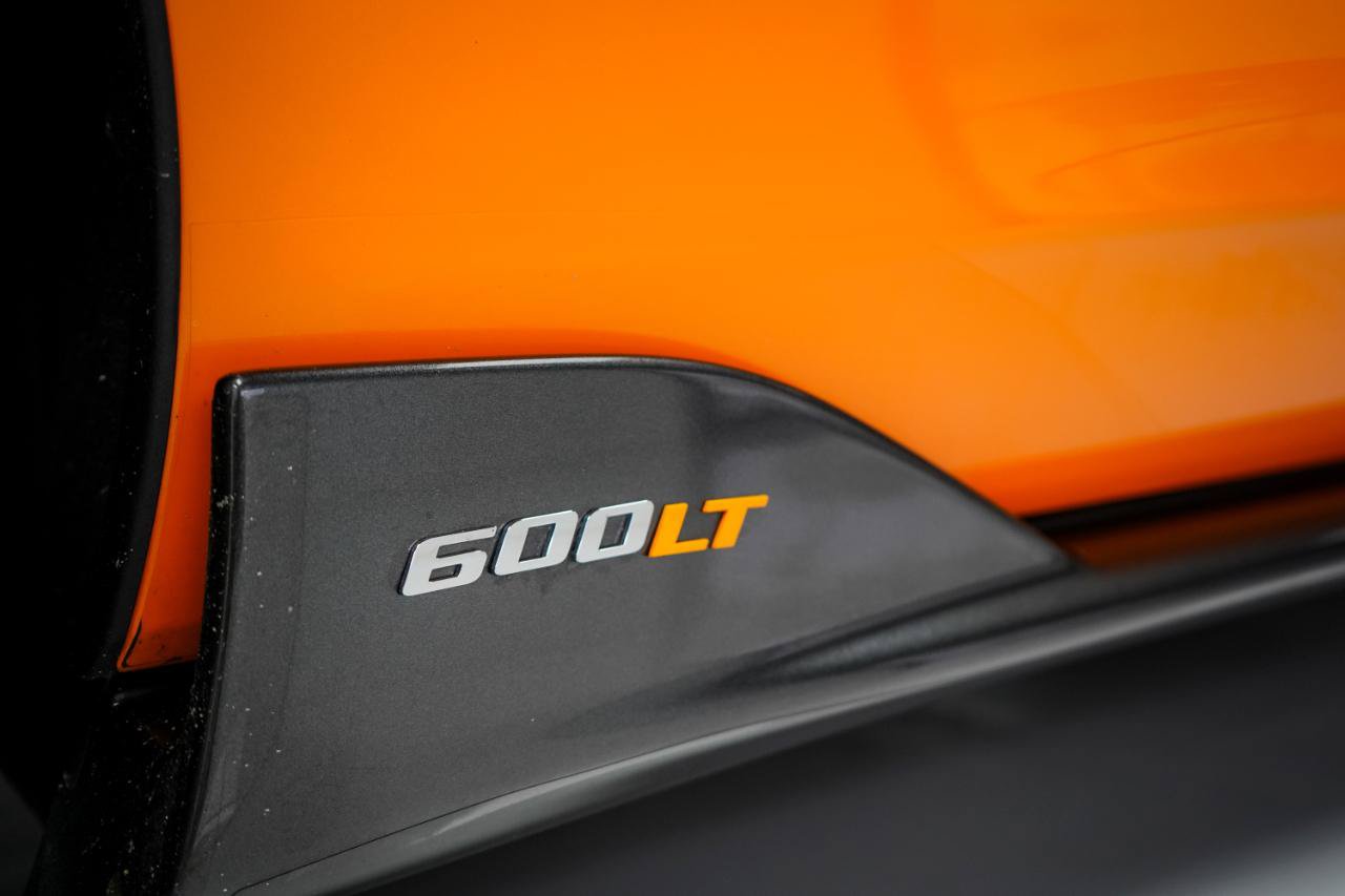 Used 2020 McLaren 600LT Spider photo 18