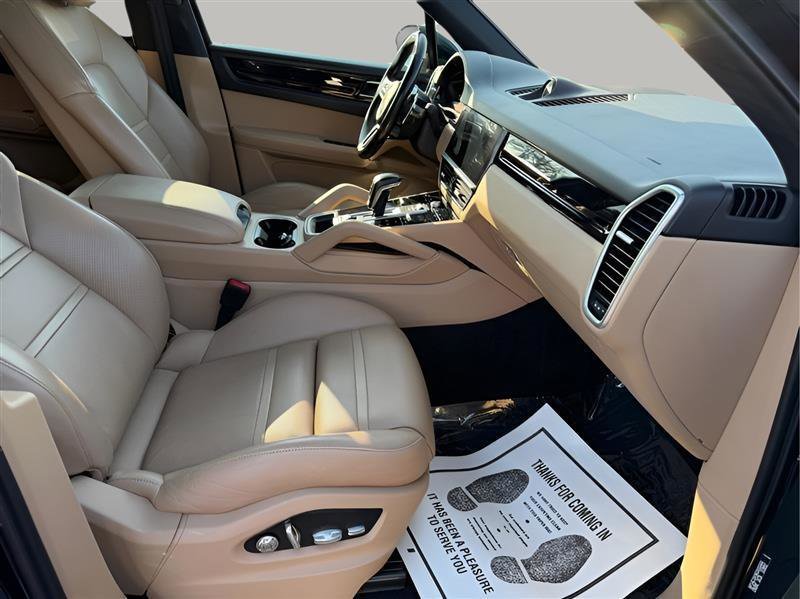 2019 Porsche Cayenne E-Hybrid