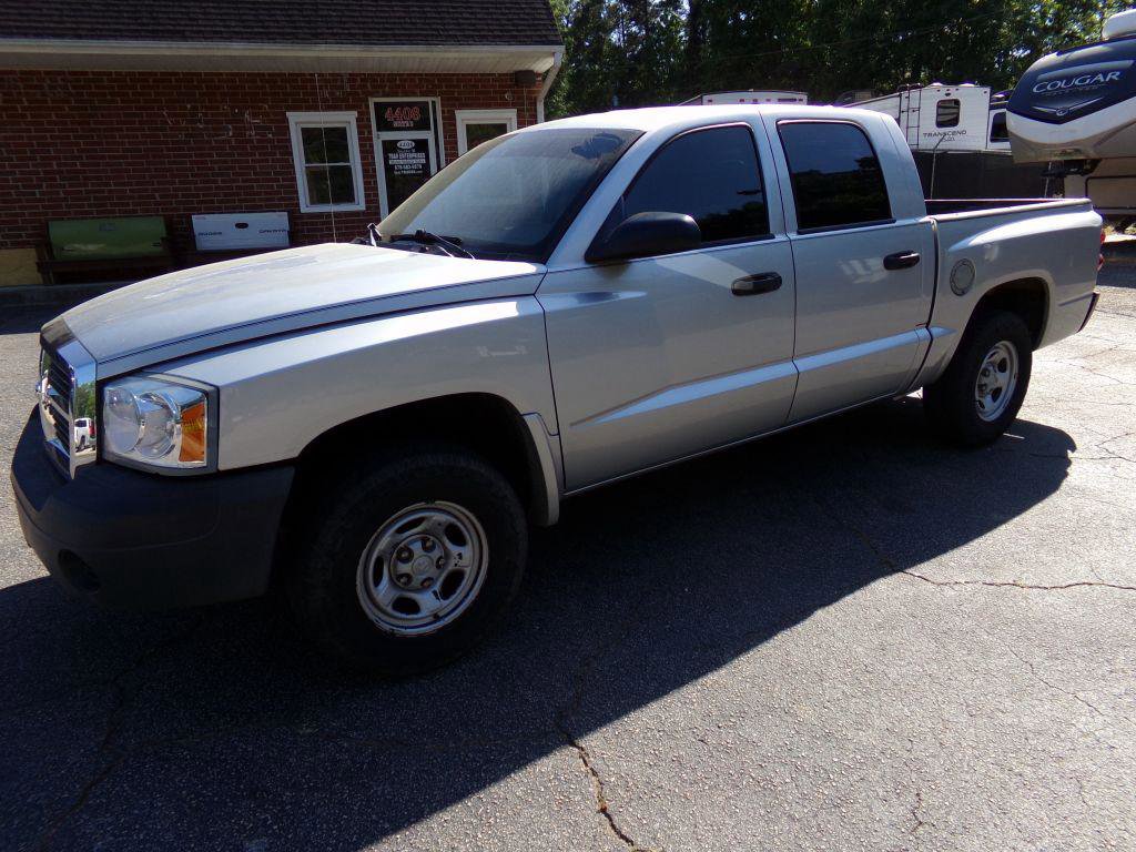 2006 Dodge Dakota ST