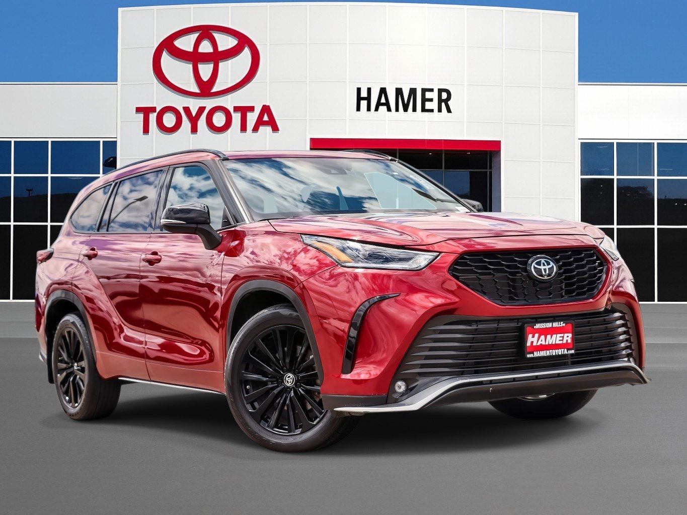Used 2024 Toyota Highlander XSE