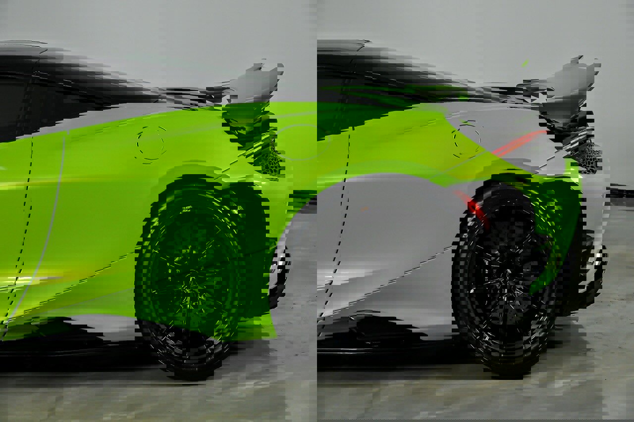 Used 2021 McLaren 765LT photo 9