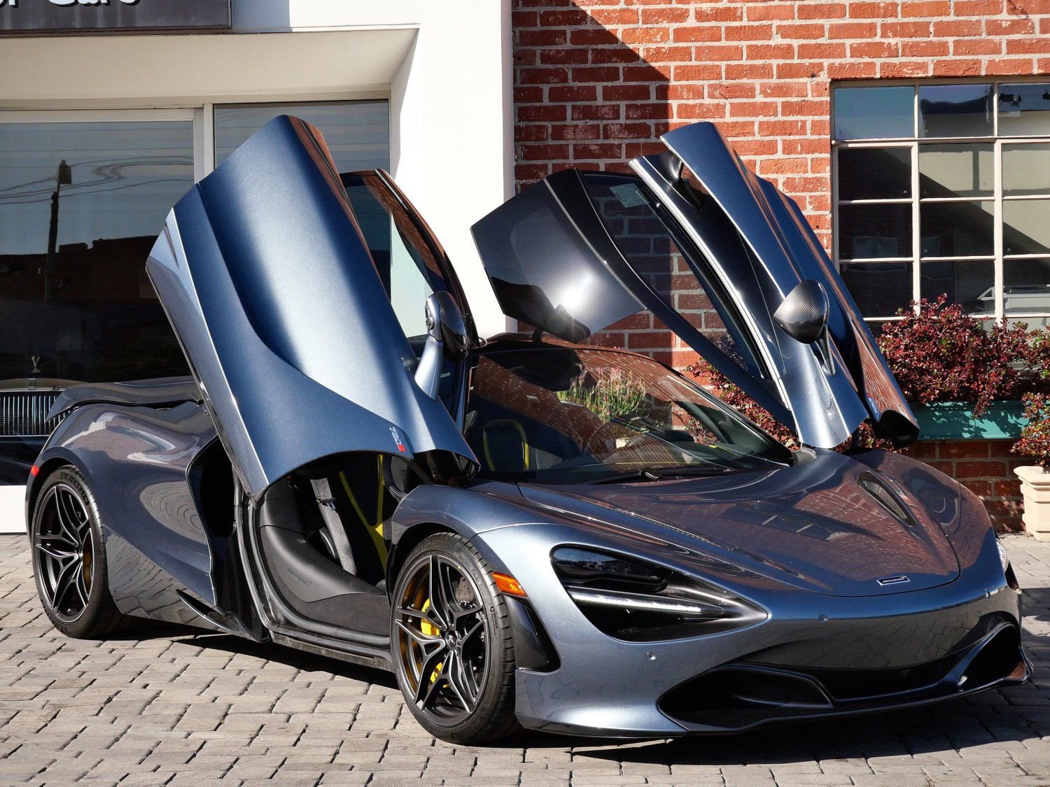 Used 2019 McLaren 720S photo 25