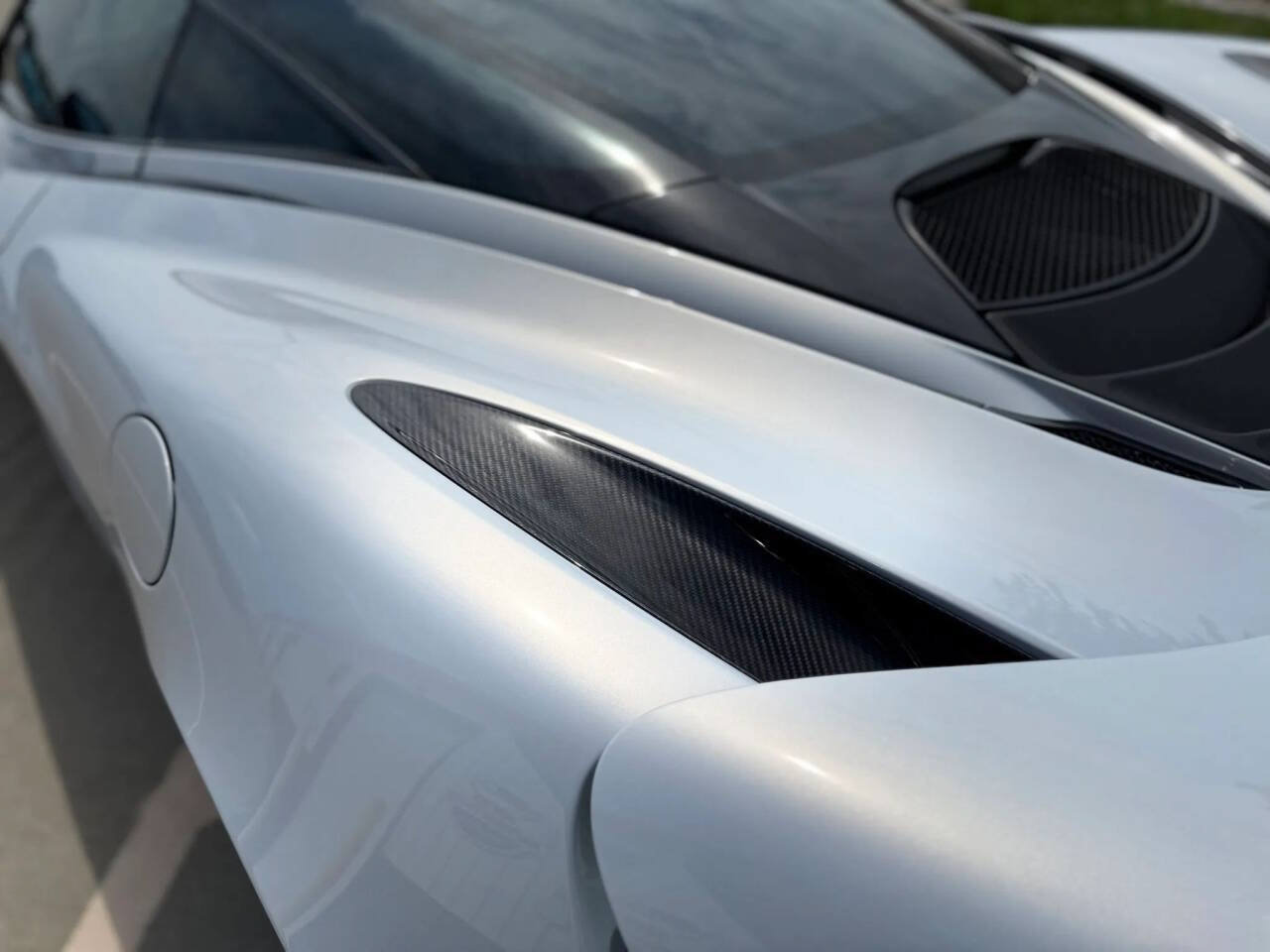 Used 2018 McLaren 720S photo 30