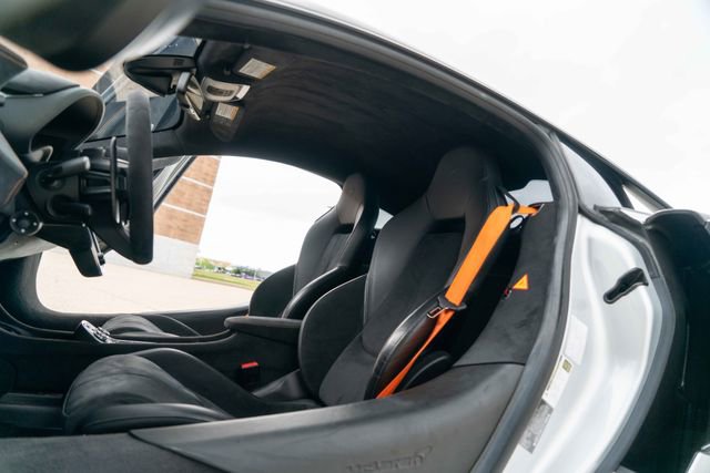 Used 2019 McLaren 600LT photo 34