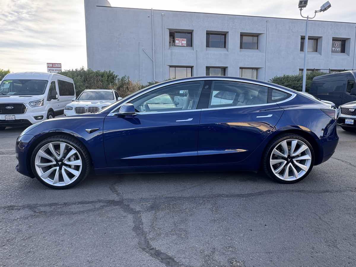 2018 Tesla Model 3
