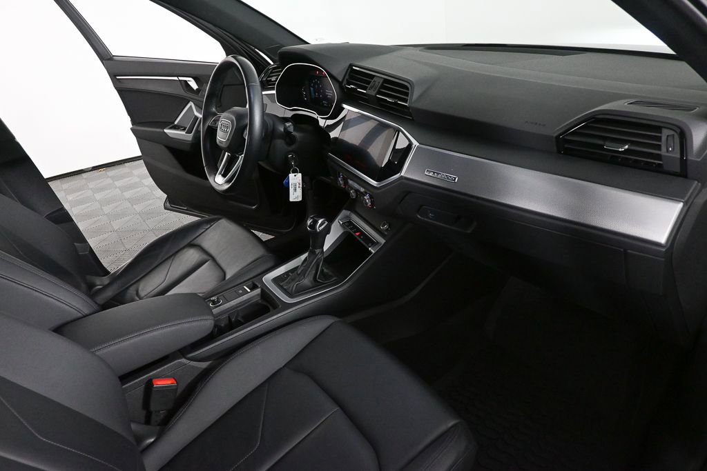 2022 Audi Q3 2.0T Premium