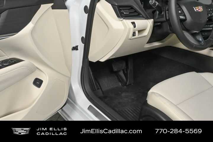 2025 Cadillac CT4 Premium Luxury