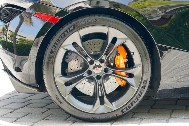 Used 2018 McLaren 720S Performance photo 29