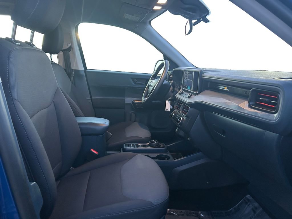 2024 Ford Maverick XL