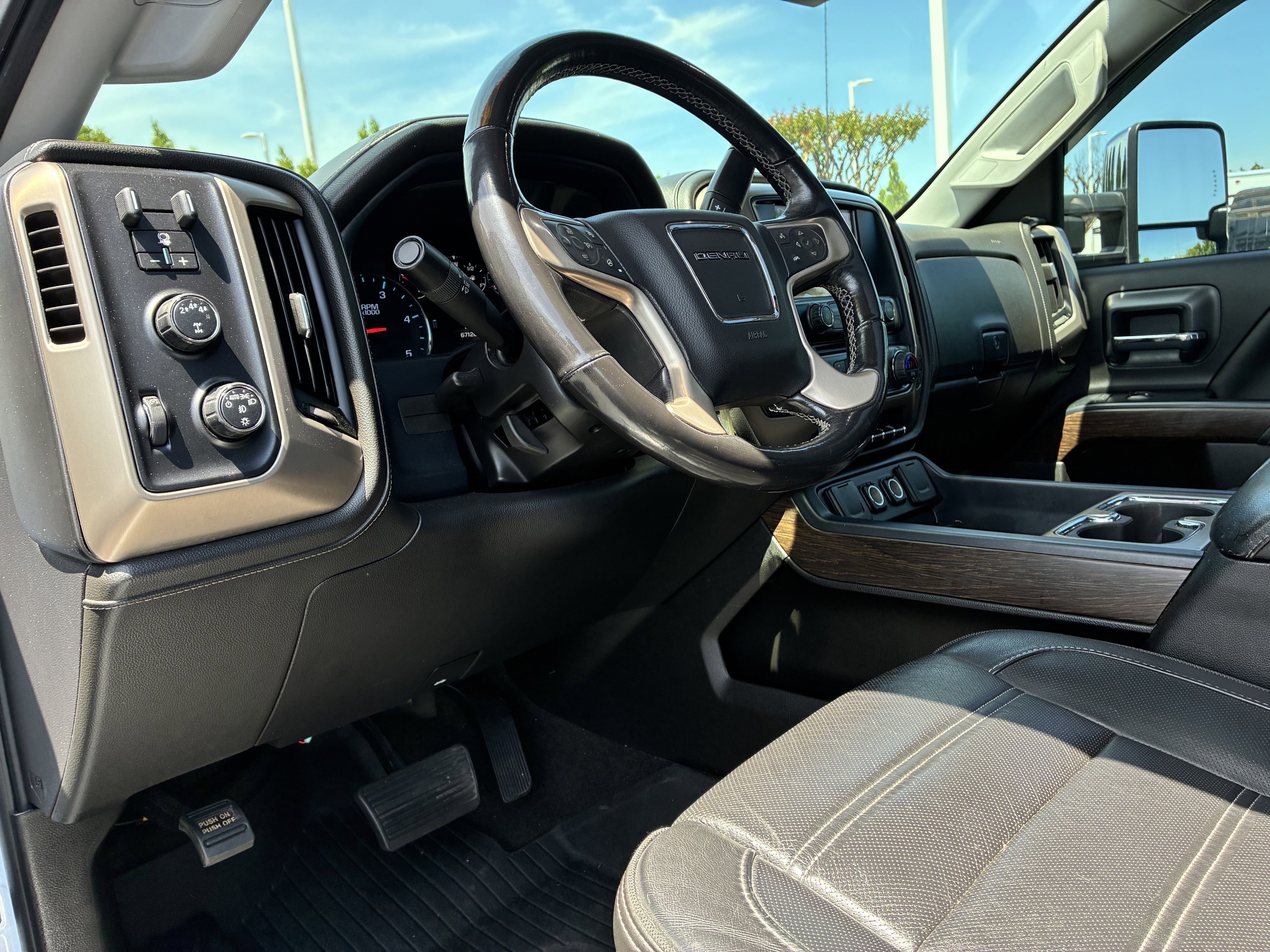2018 GMC Sierra 2500 Denali