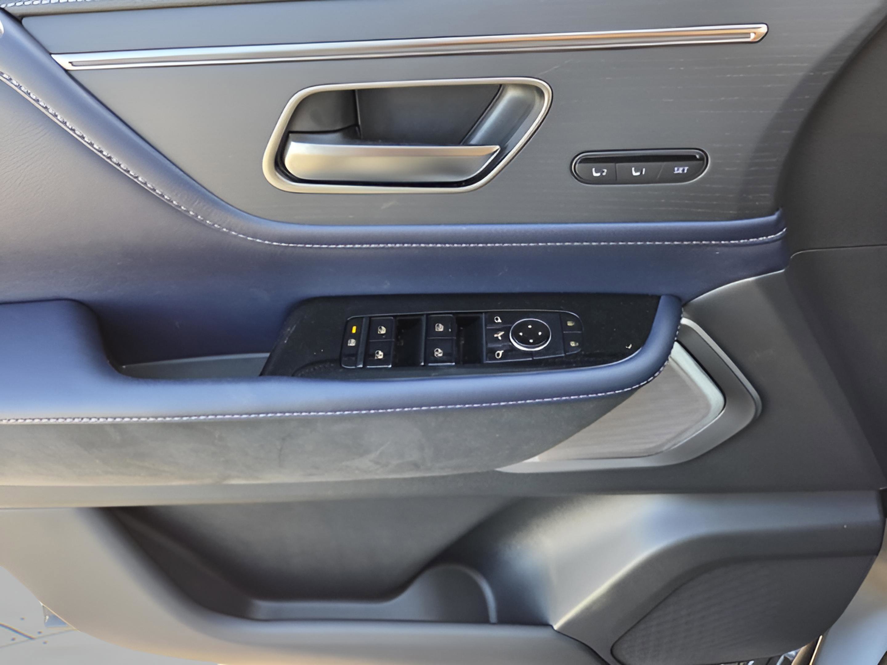 2026 INFINITI Qx80 4WD