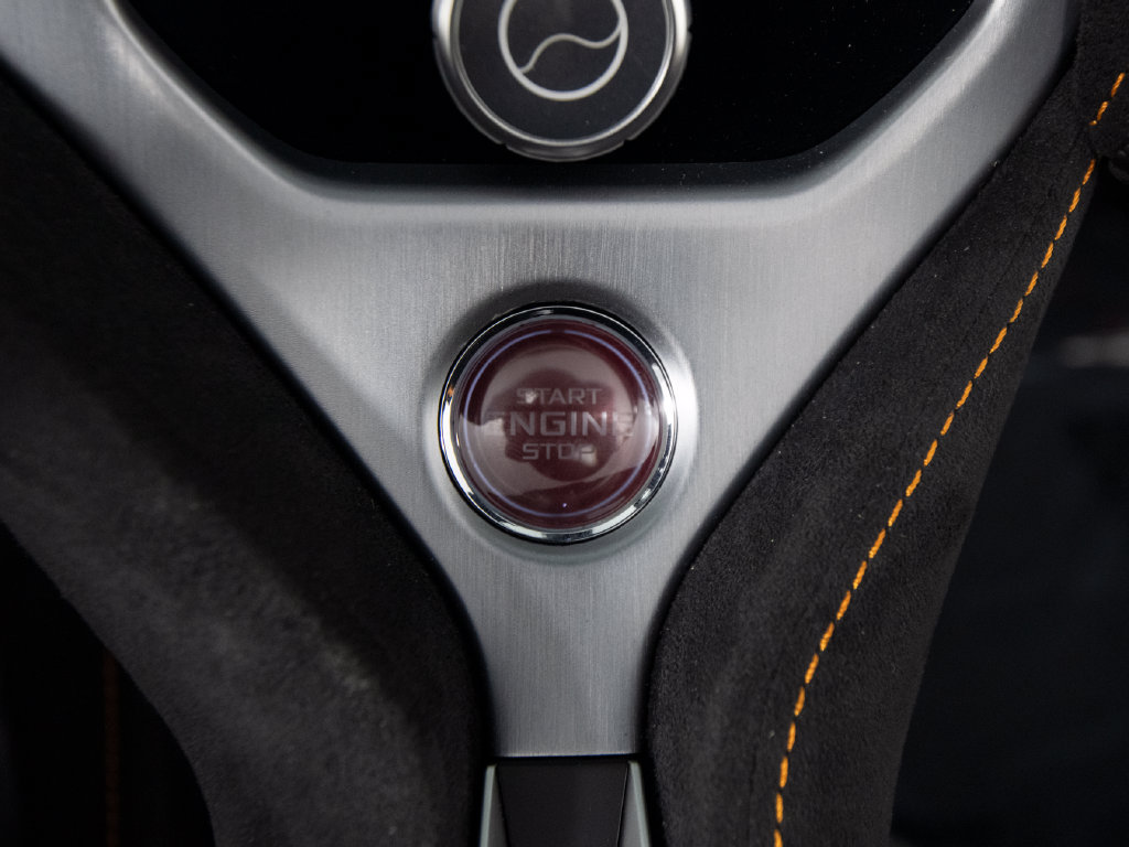 Used 2024 McLaren 750S Spider photo 27