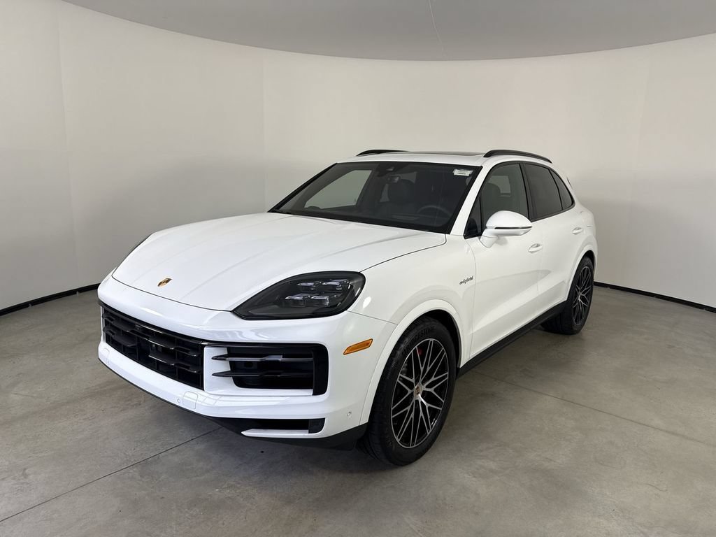 Certified 2025 Porsche Cayenne S
