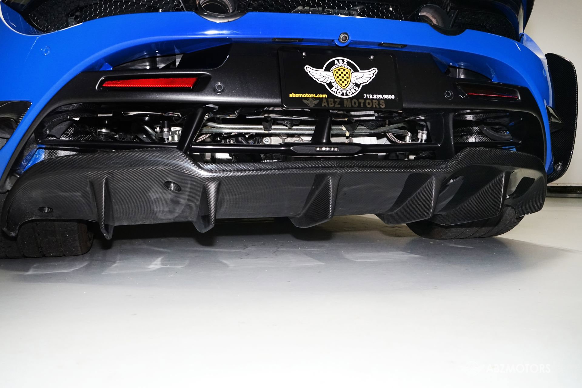 Used 2019 McLaren 720S Luxury photo 11