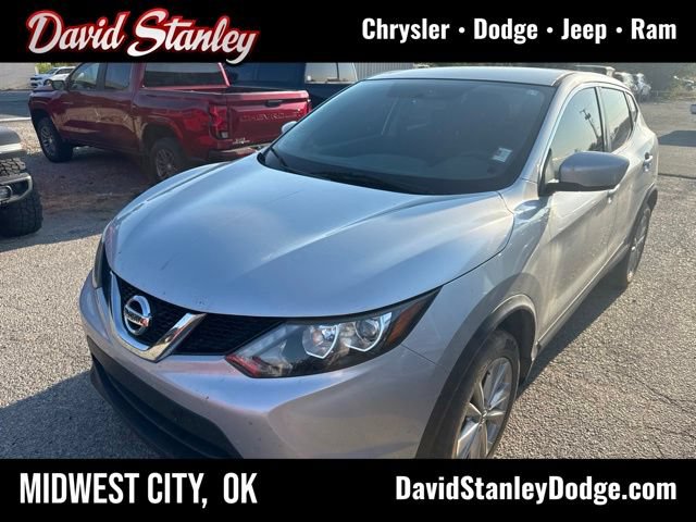 Used 2017 Nissan Rogue Sport S w/ S Appearance Package