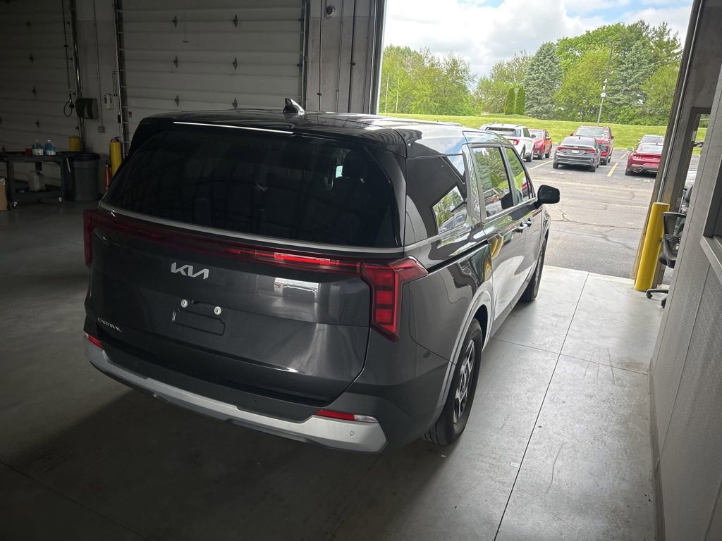 2025 Kia Carnival