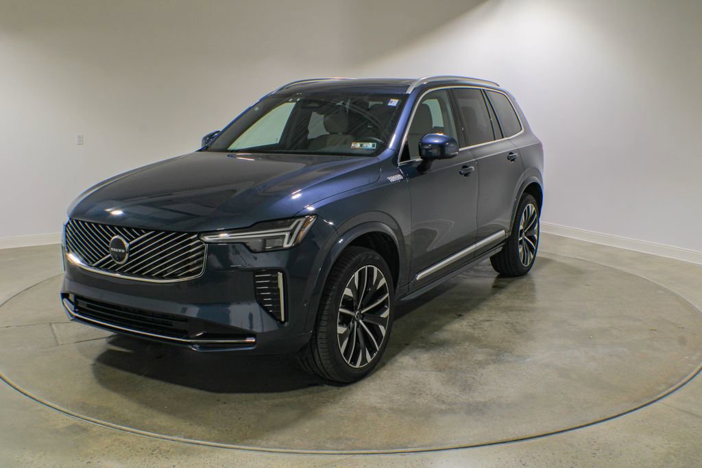 Used 2026 Volvo XC90 B6 Plus w/ Protection Package