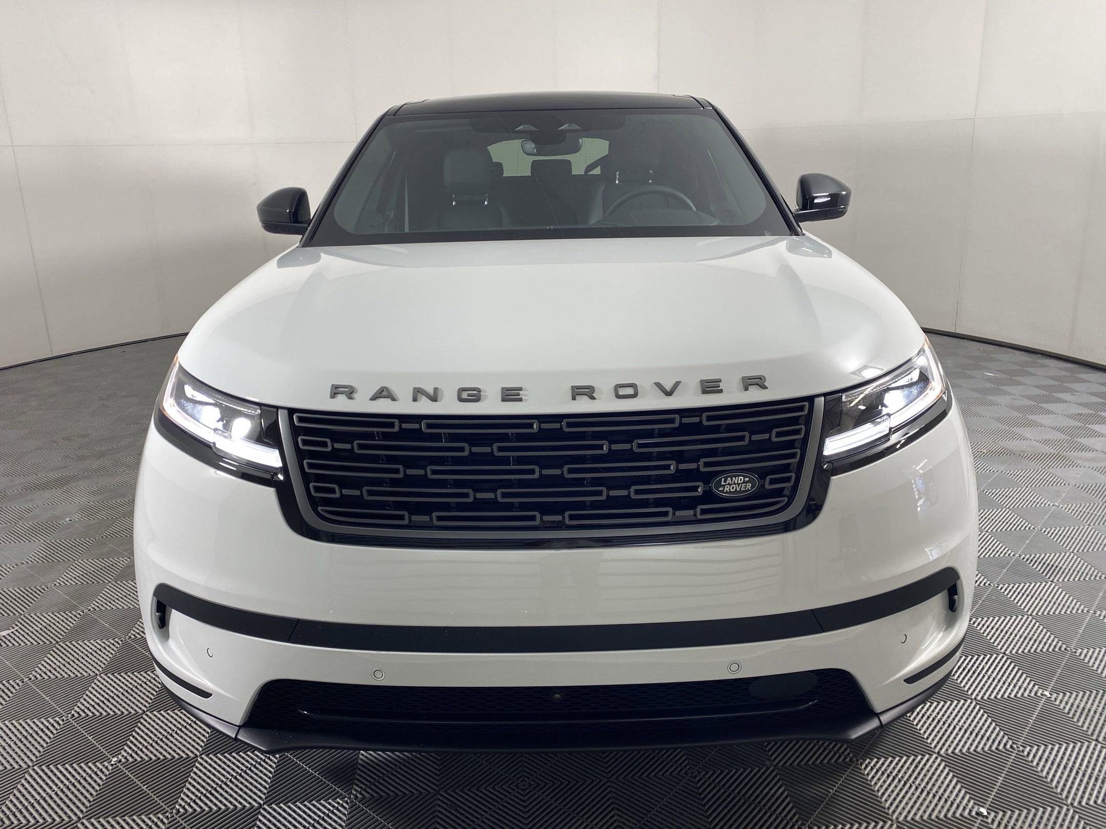 2026 Land Rover Range Rover Velar S