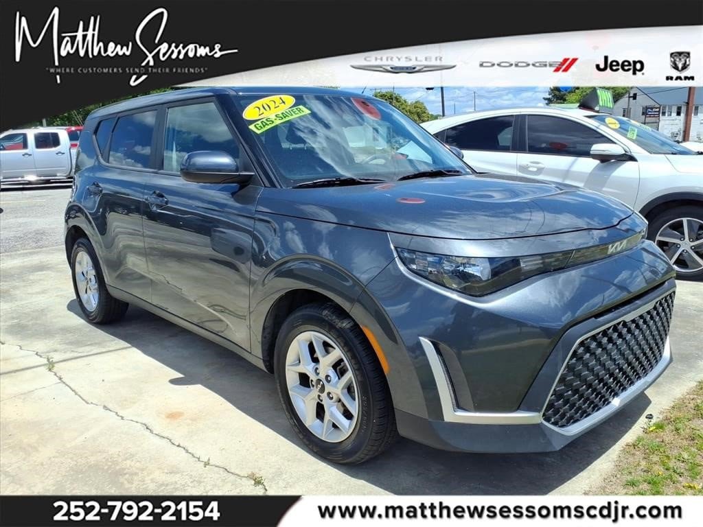 Used 2024 Kia Soul LX w/ Option Group 015