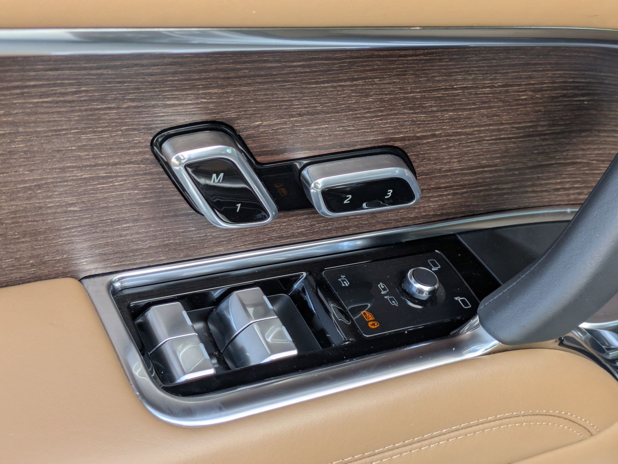 2023 Land Rover Range Rover SE