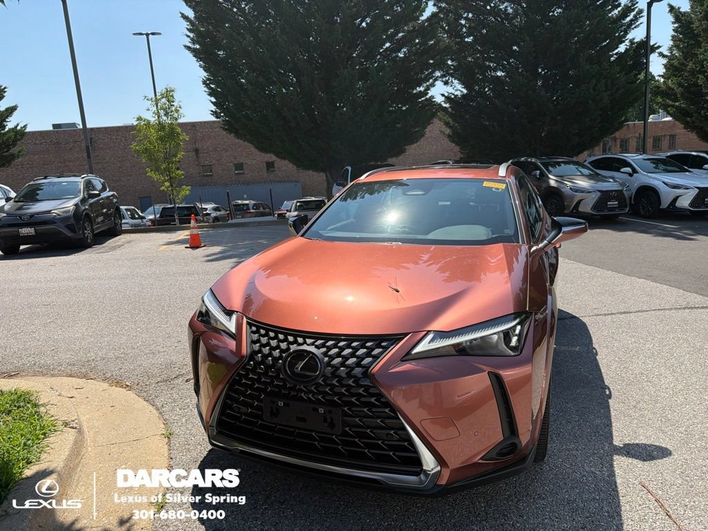 Used 2025 Lexus UX 300h AWD w/ Accessory Package (Z1)