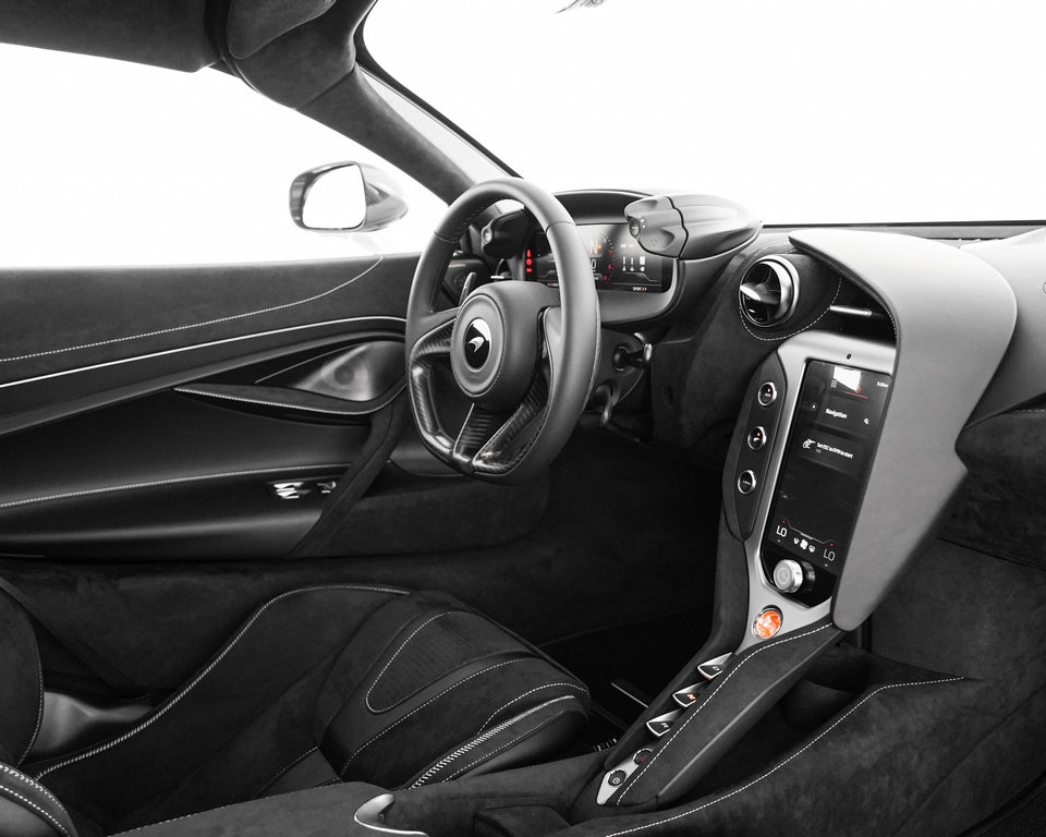 New 2027 McLaren 750S photo 31