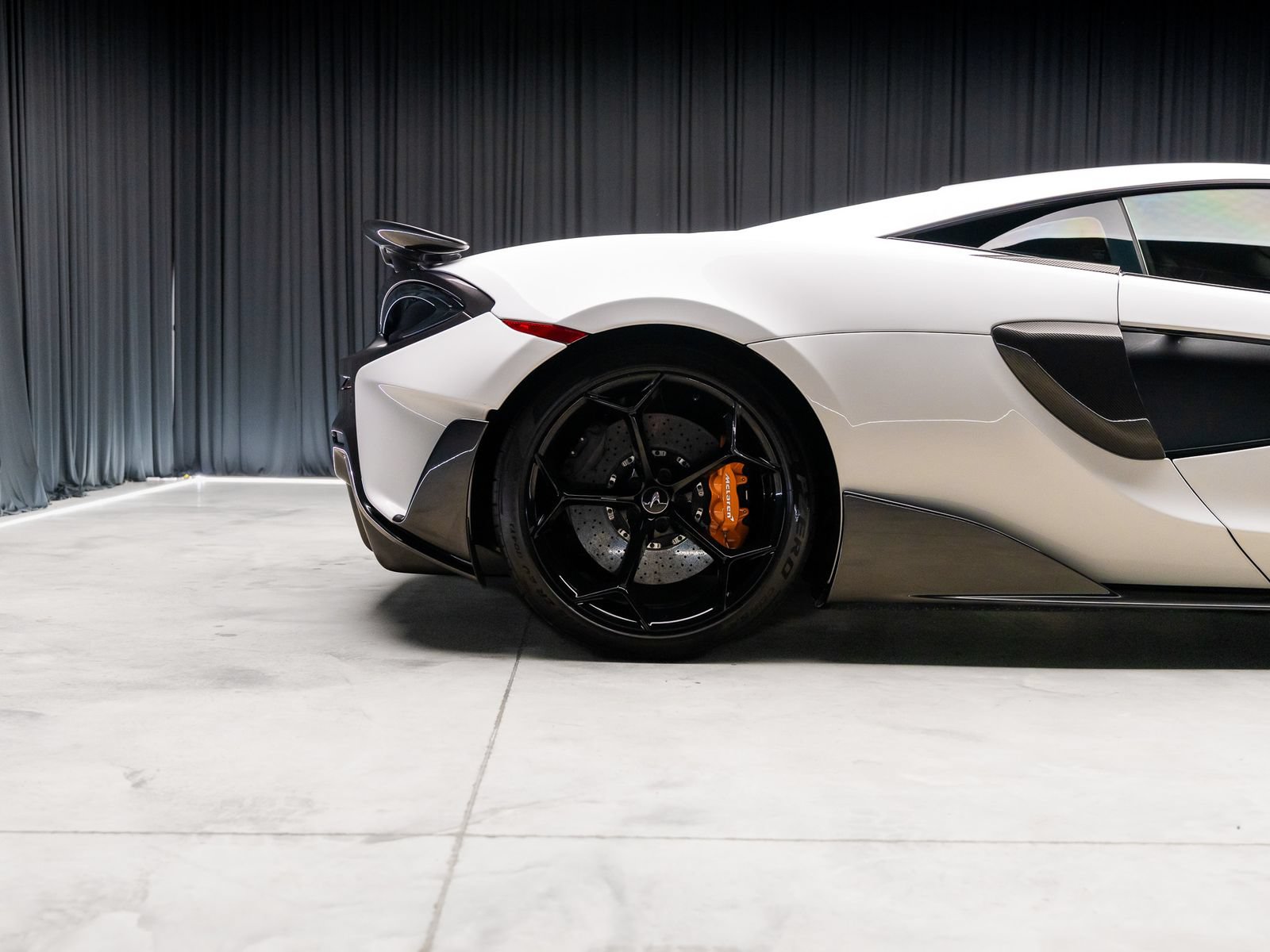Used 2019 McLaren 600LT photo 39