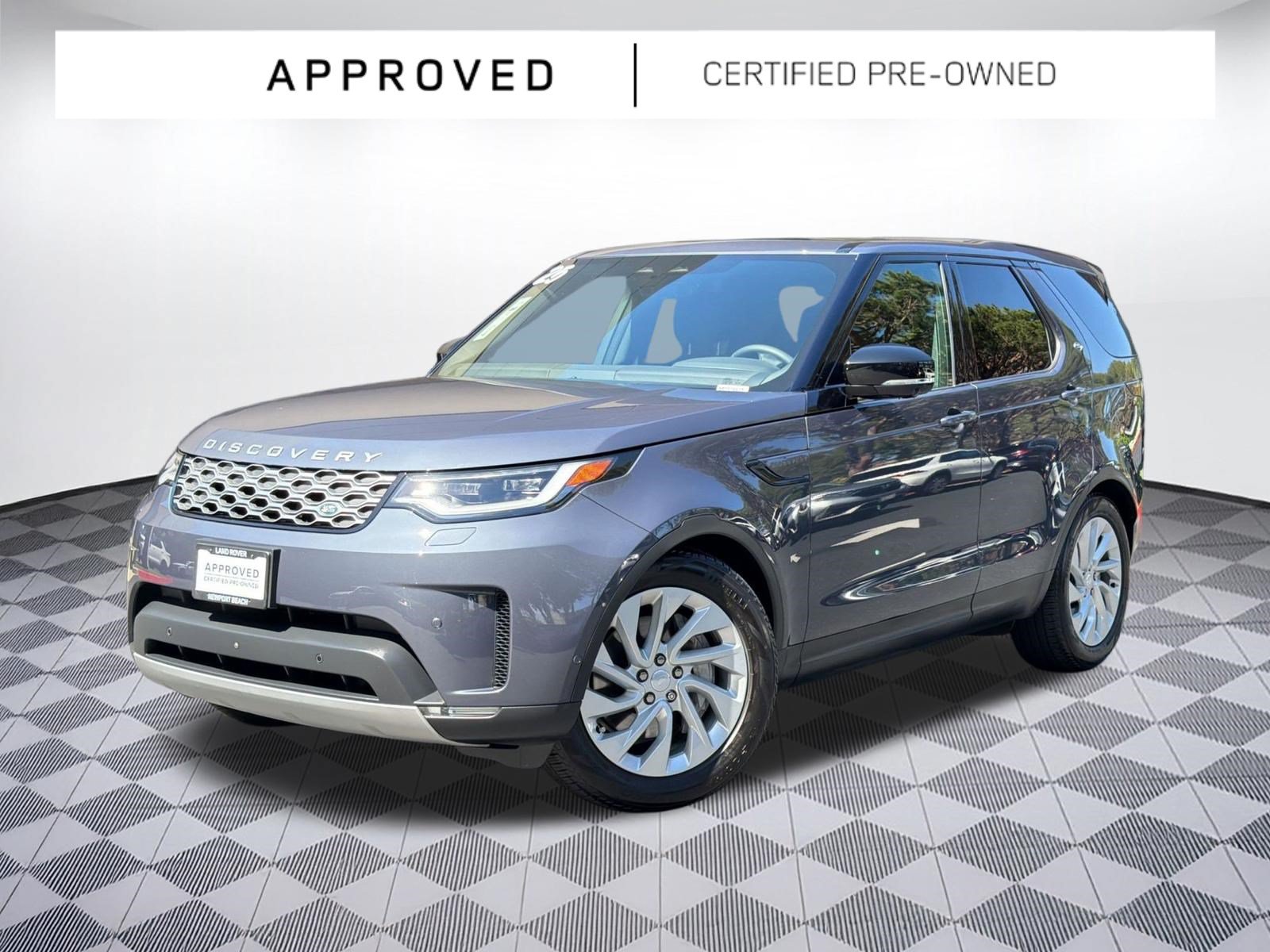 Certified 2025 Land Rover Discovery S