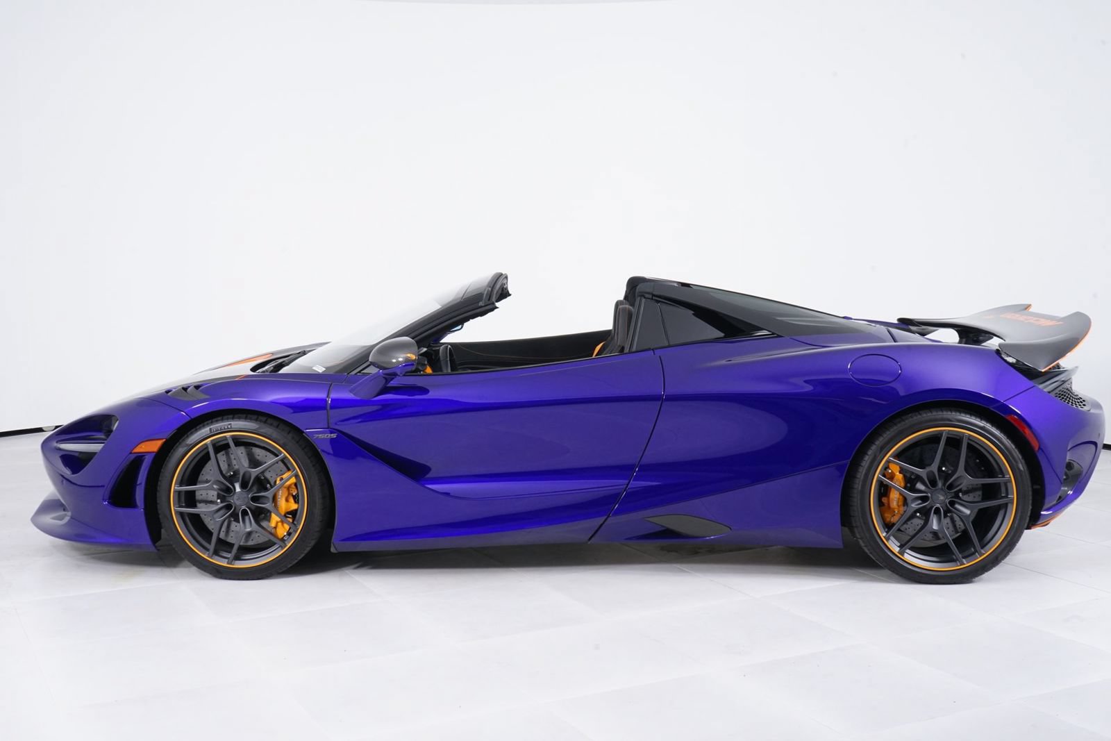 Used 2025 McLaren 750S Spider 2