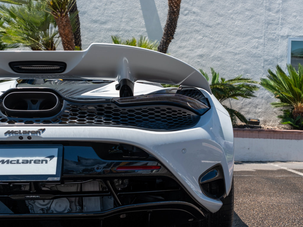 New 2027 McLaren 750S Spider photo 27