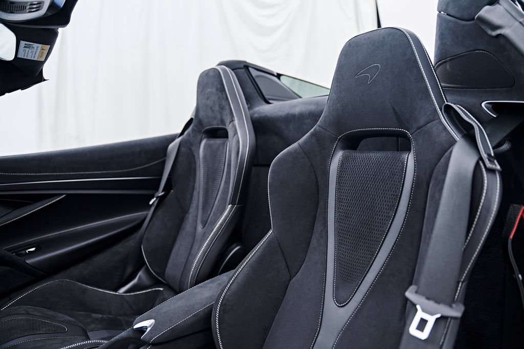Used 2025 McLaren 750S Spider photo 55