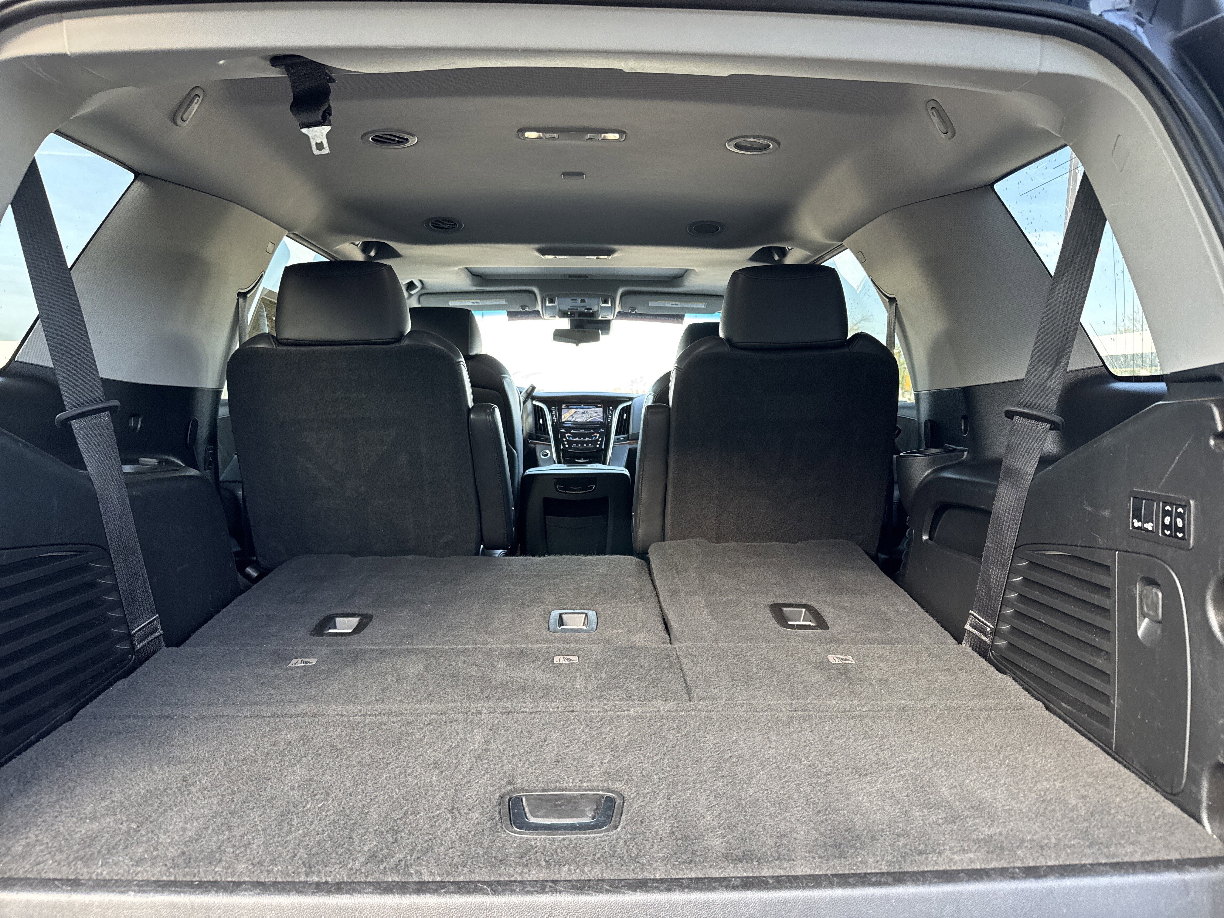 2020 Cadillac Escalade Luxury