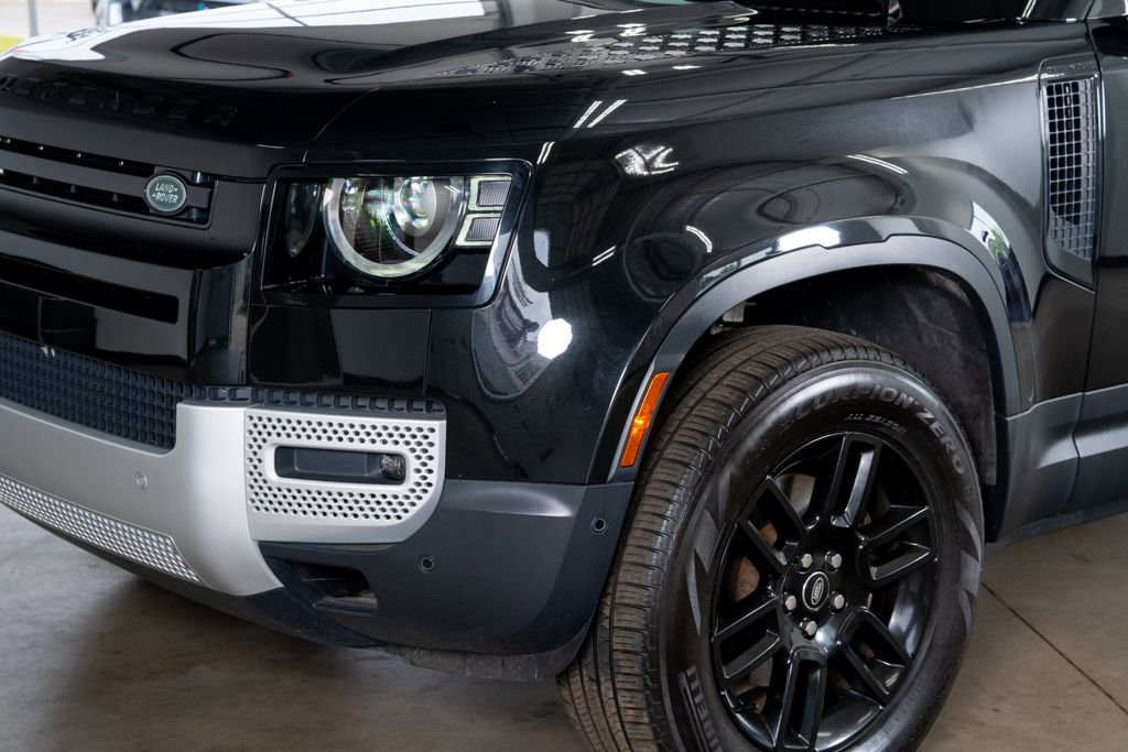 2025 Land Rover Defender 110 S