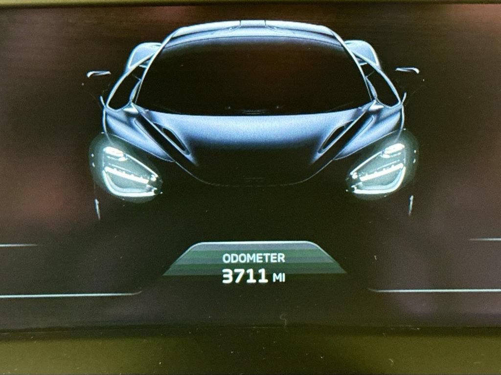 Used 2024 McLaren 750S photo 12