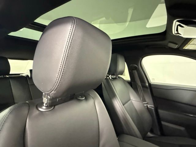 2026 Land Rover Range Rover Velar Dynamic SE